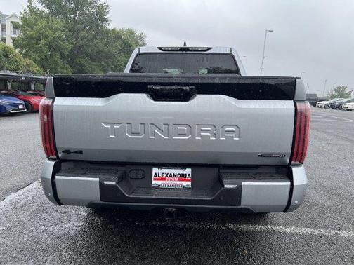 2026 Toyota Tundra Hybrid Platinum