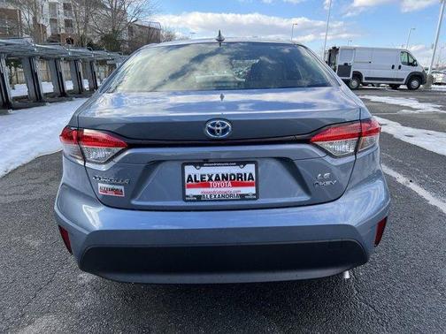 2025 Toyota Corolla Hybrid LE