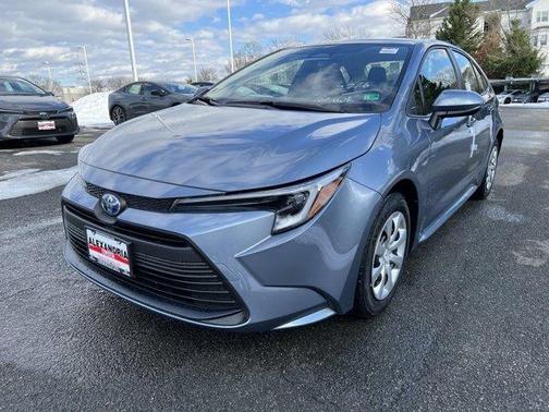 2025 Toyota Corolla Hybrid LE