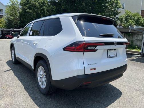 2025 Toyota Grand Highlander Hybrid XLE