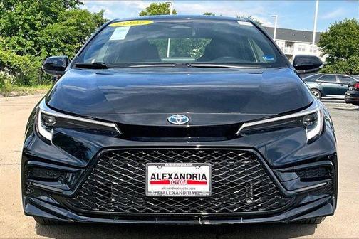 2025 Toyota Corolla Hybrid SE