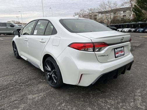 2026 Toyota Corolla Hybrid SE