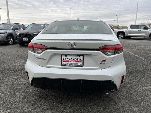 2026 Toyota Corolla Hybrid SE