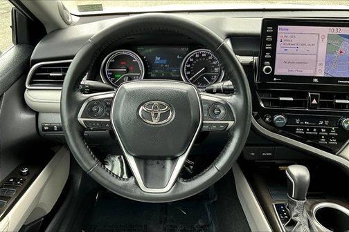 2023 Toyota Camry Hybrid XLE