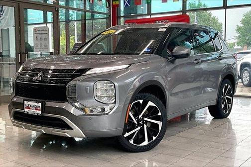 2023 Mitsubishi Outlander SEL