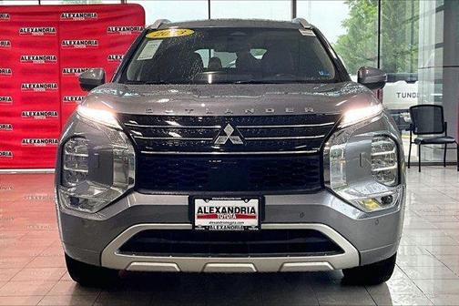 2023 Mitsubishi Outlander SEL