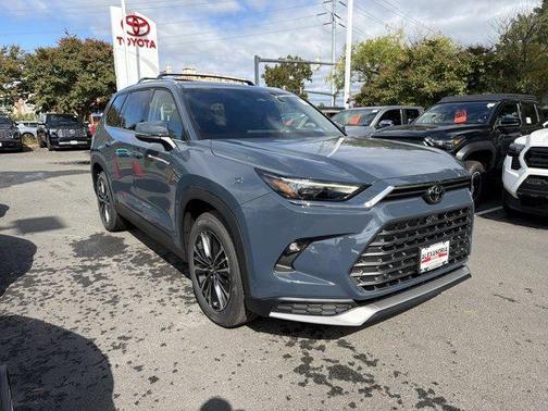 Storm 2026 Toyota Grand Highlander Hybrid MAX Platinum