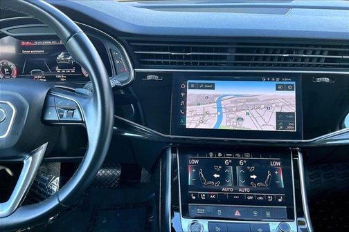 Mythos Black Metallic 2022 Audi Q7 55 Premium Plus