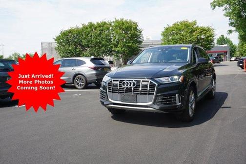 Mythos Black Metallic 2022 Audi Q7 55 Premium Plus