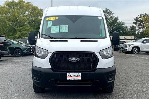 2025 Ford Transit-250 148 WB Medium Roof Cargo