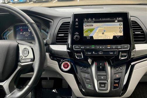 2022 Honda Odyssey Elite