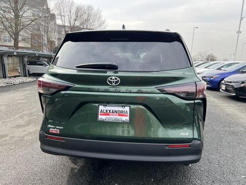 2026 Toyota Sienna XLE