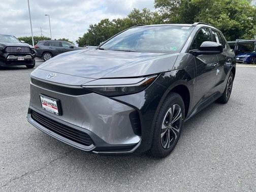 2025 Toyota bZ4X XLE