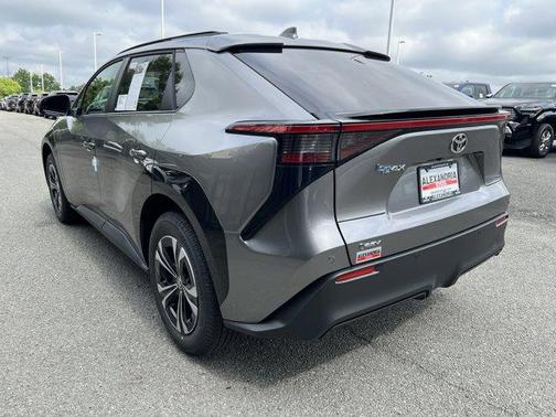 2025 Toyota bZ4X XLE