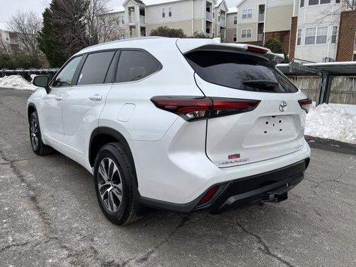 2026 Toyota Highlander XLE
