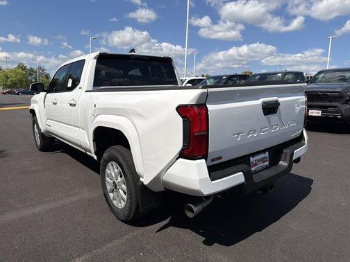 Ice 2026 Toyota Tacoma SR5