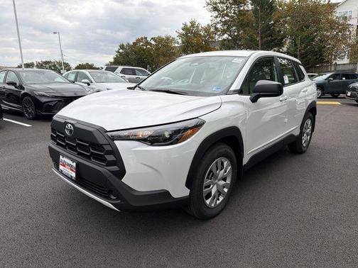 Wind Chill Pearl 2026 Toyota Corolla Cross L