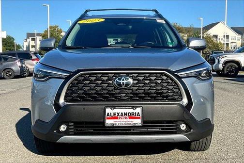 2023 Toyota Corolla Cross XLE