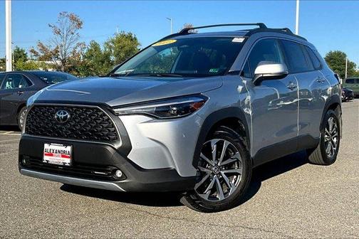 2023 Toyota Corolla Cross XLE