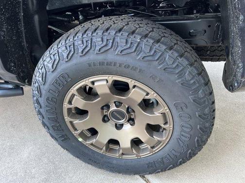 Black 2026 Toyota Tacoma Hybrid Trailhunter