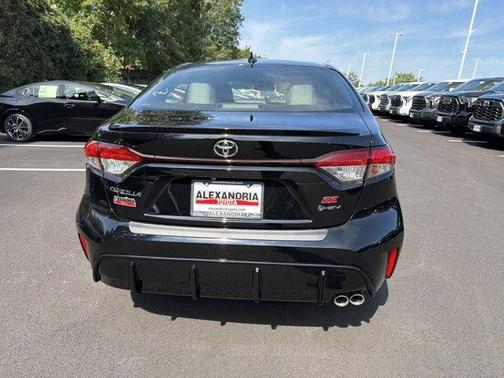 2026 Toyota Corolla Hybrid SE
