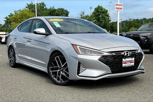 2019 Hyundai ELANTRA Sport