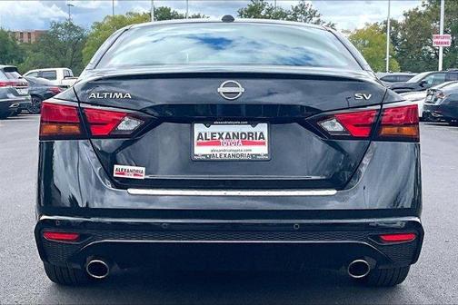 Black 2023 Nissan Altima 2.5 SV