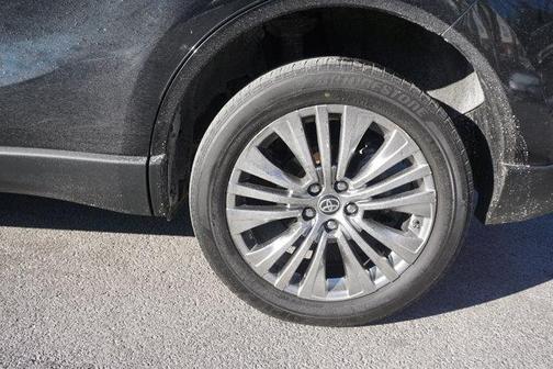 2022 Toyota Venza XLE