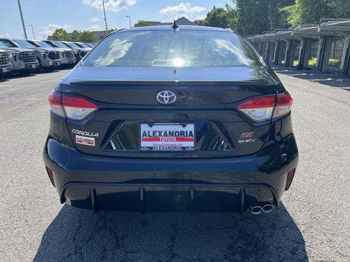 2025 Toyota Corolla Hybrid SE