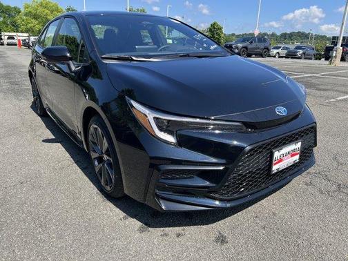 2025 Toyota Corolla Hybrid SE