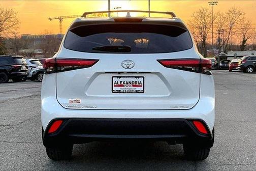 0089 2023 Toyota Highlander XLE