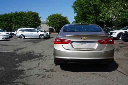 Mineral Gray Metallic 2023 Chevrolet Malibu LT