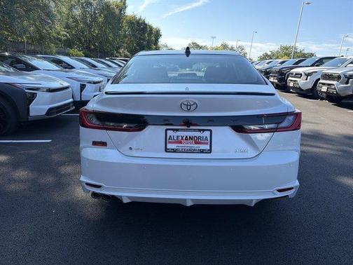 Wind Chill Pearl 2026 Toyota Camry XSE