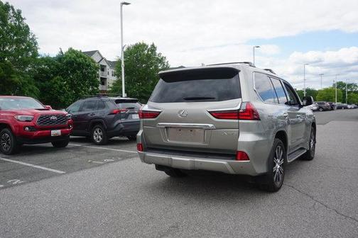 2018 Lexus LX 570