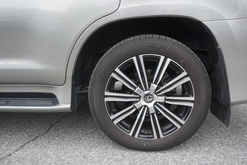 2018 Lexus LX 570