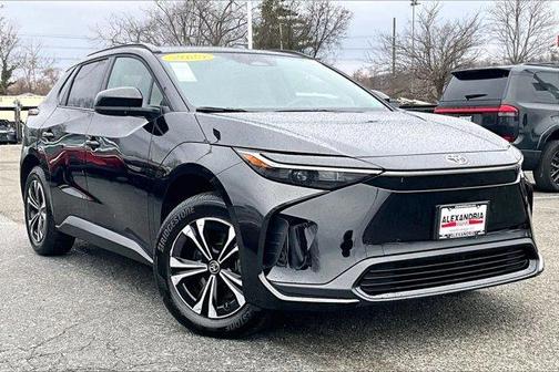2025 Toyota bZ4X XLE