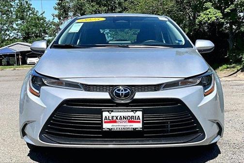 01F7 2025 Toyota Corolla LE