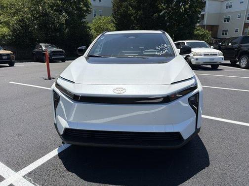 2026 Toyota bZ XLE PLUS