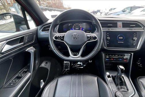 2024 Volkswagen Tiguan 2.0T SE R-Line Black
