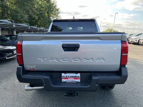 2025 Toyota Tacoma SR