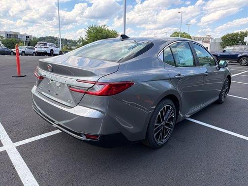 Metal 2026 Toyota Camry XLE