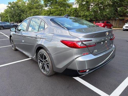 Metal 2026 Toyota Camry XLE