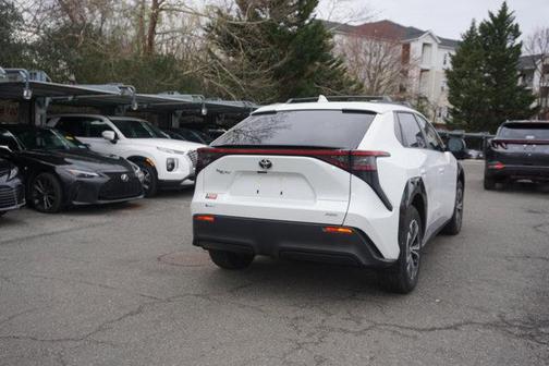 2024 Toyota bZ4X 