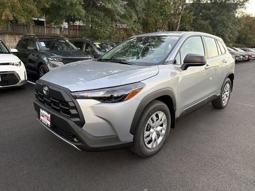Sonic Silver 2026 Toyota Corolla Cross L
