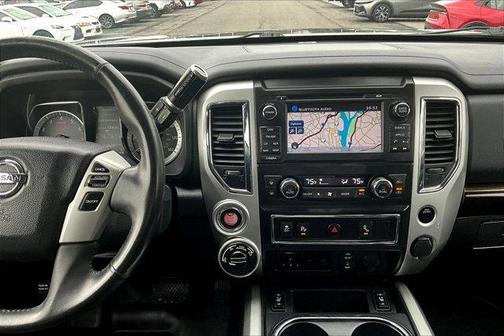 2018 Nissan Titan SV