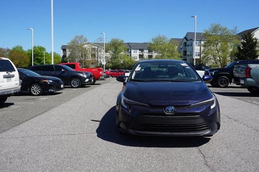 2025 Toyota Corolla Hybrid LE