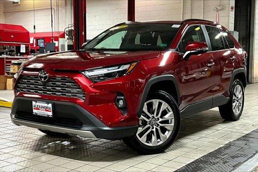 2025 Toyota RAV4 Limited