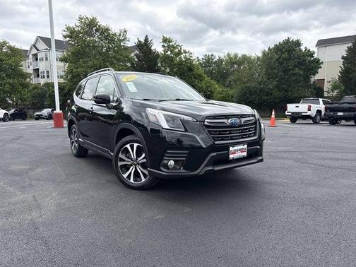 Crystal Black Silica 2022 Subaru Forester Limited