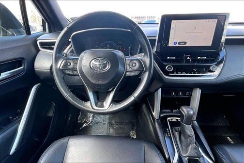2024 Toyota Corolla Cross Hybrid XSE