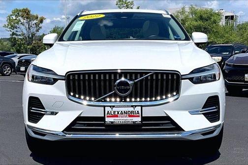 2022 Volvo XC60 Recharge Plug-In Hybrid T8 Inscription Expression Extended Range